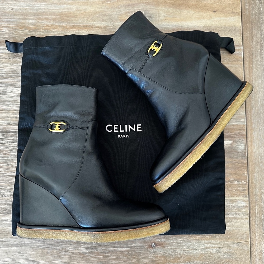 Celine Black Leather Wedge ankle boots. Size 41.